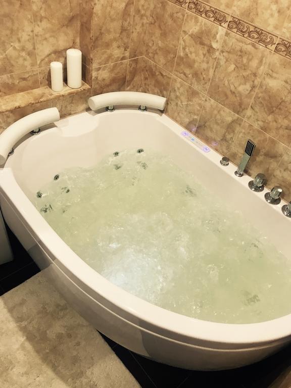 Trumpalaike Buto Nuoma Rokiskyje Su Jacuzzi Рокишкис Экстерьер фото